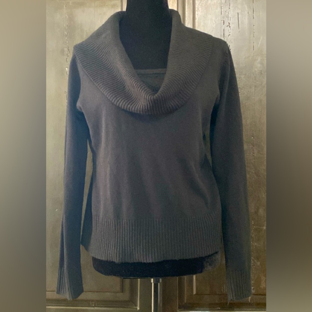 Carolyn Taylor black Mock turtleneck sweater - Size Medium